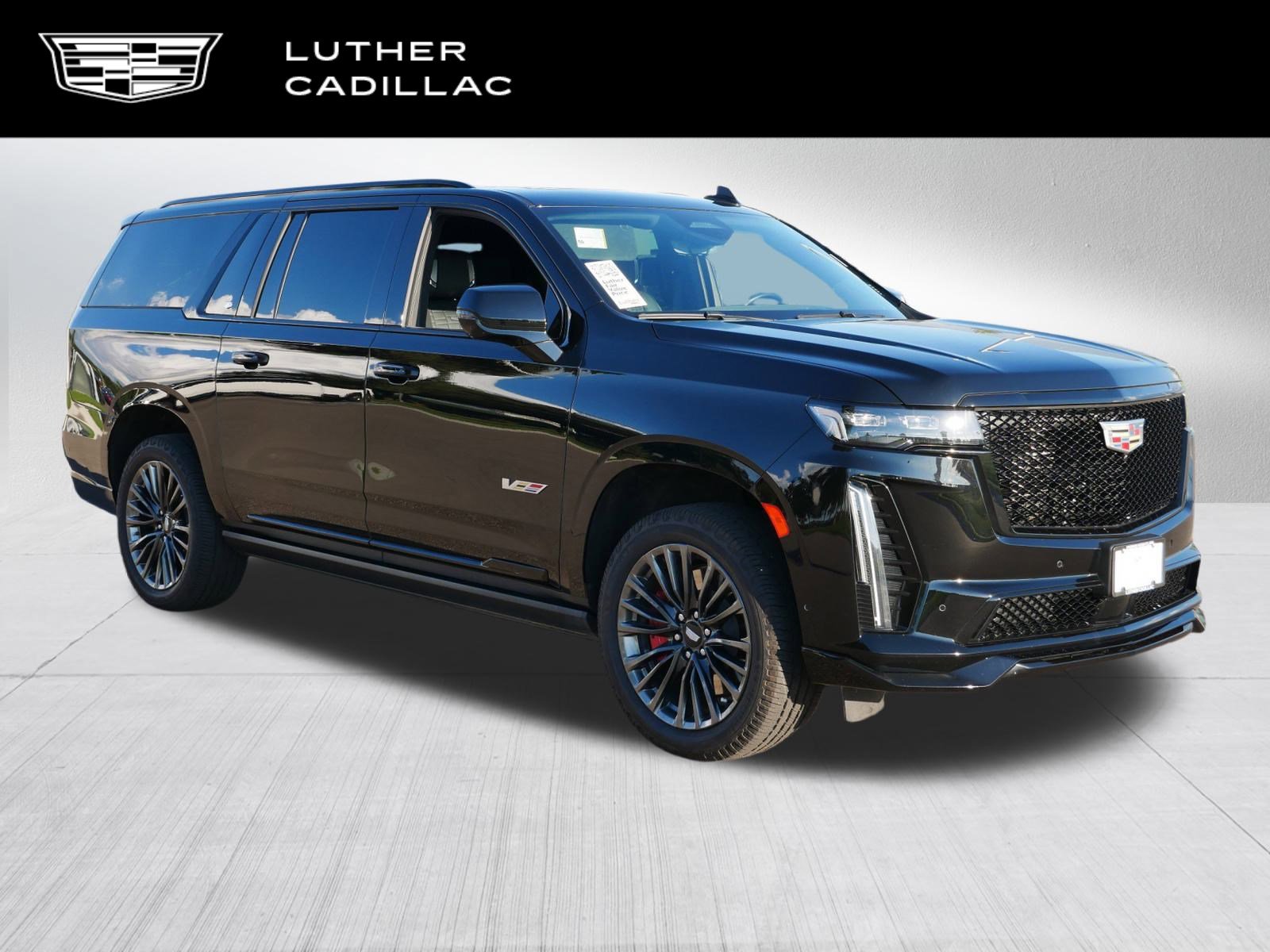 2023 Cadillac Escalade ESV V-Sport's photo