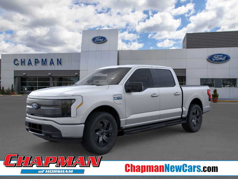 2025 Ford F-150 Lightning Flash's photo