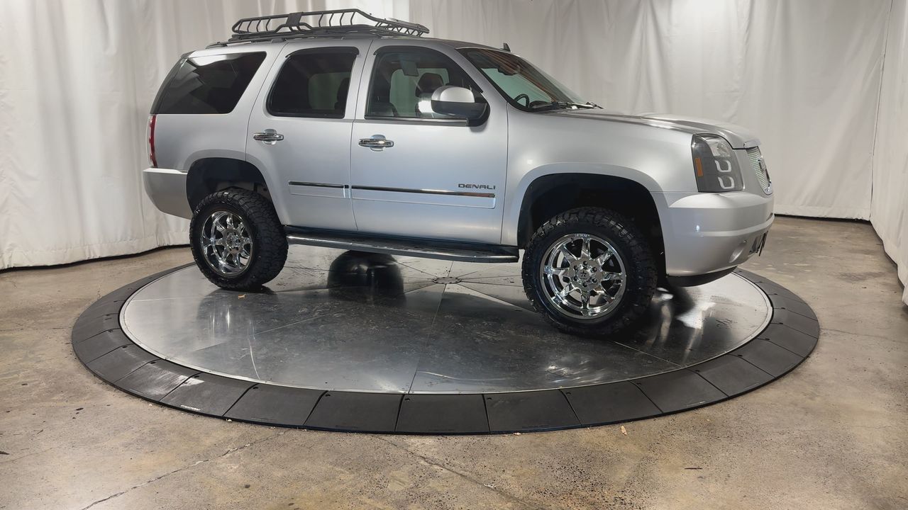 2013 Gmc Yukon Denali photo 3