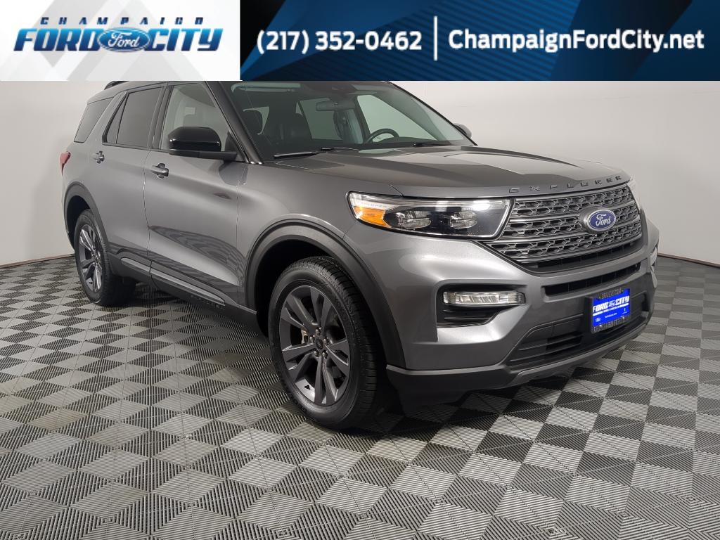 2023 Ford Explorer XLT's photo
