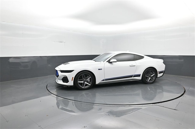 2024 Ford Mustang GT Premium photo 4