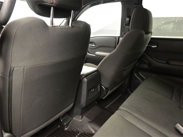 2024 Nissan Frontier PRO-X photo 10
