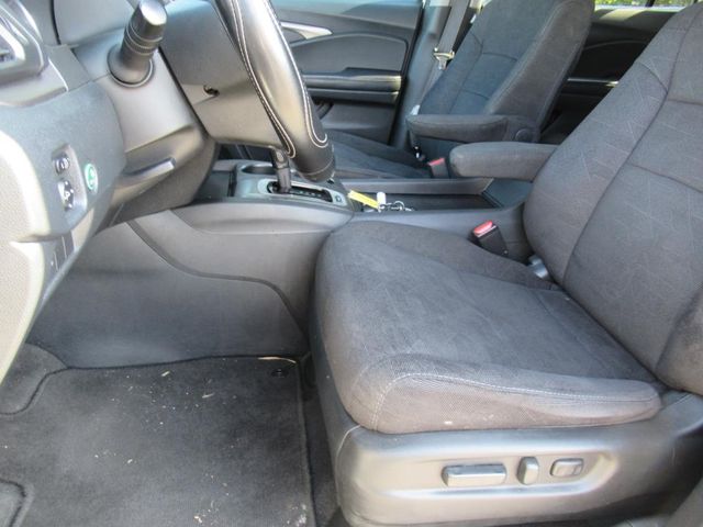 2020 Honda Pilot EX photo 14