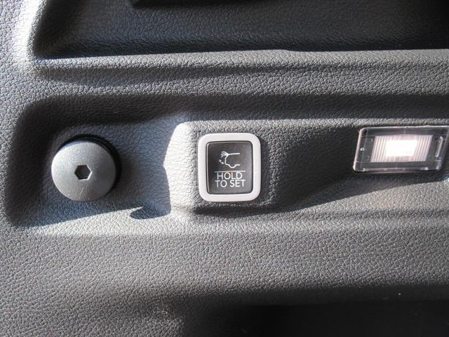 2024 Jeep Grand Cherokee Limited photo 28