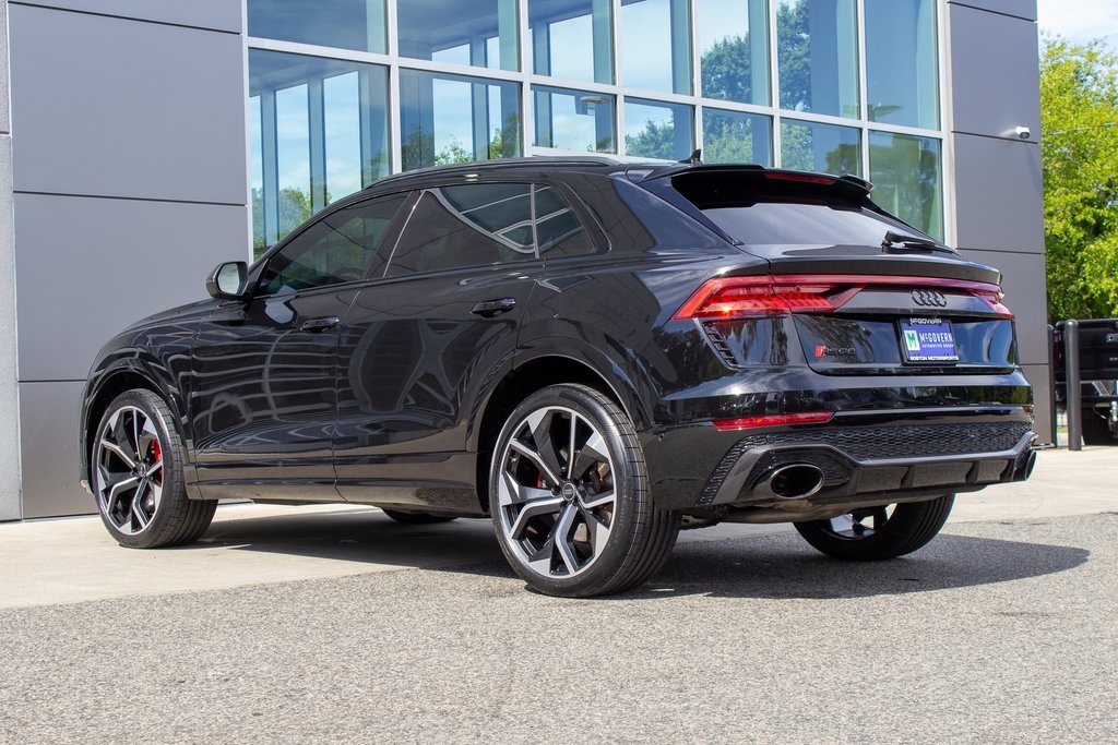 2024 Audi RS Q8 photo 8