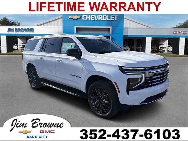 2026 Chevrolet Suburban LT's photo