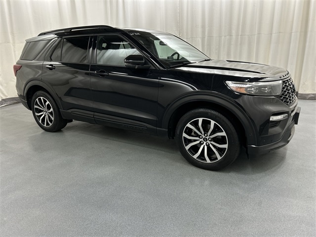 2020 Ford Explorer ST's photo