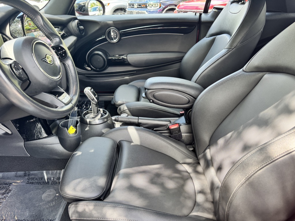 2023 Mini Cooper Convertible S photo 16