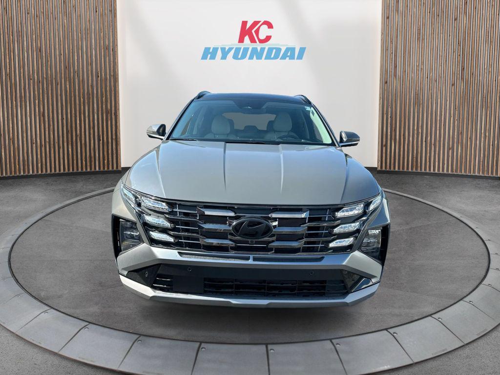 2025 Hyundai Tucson Limited photo 2