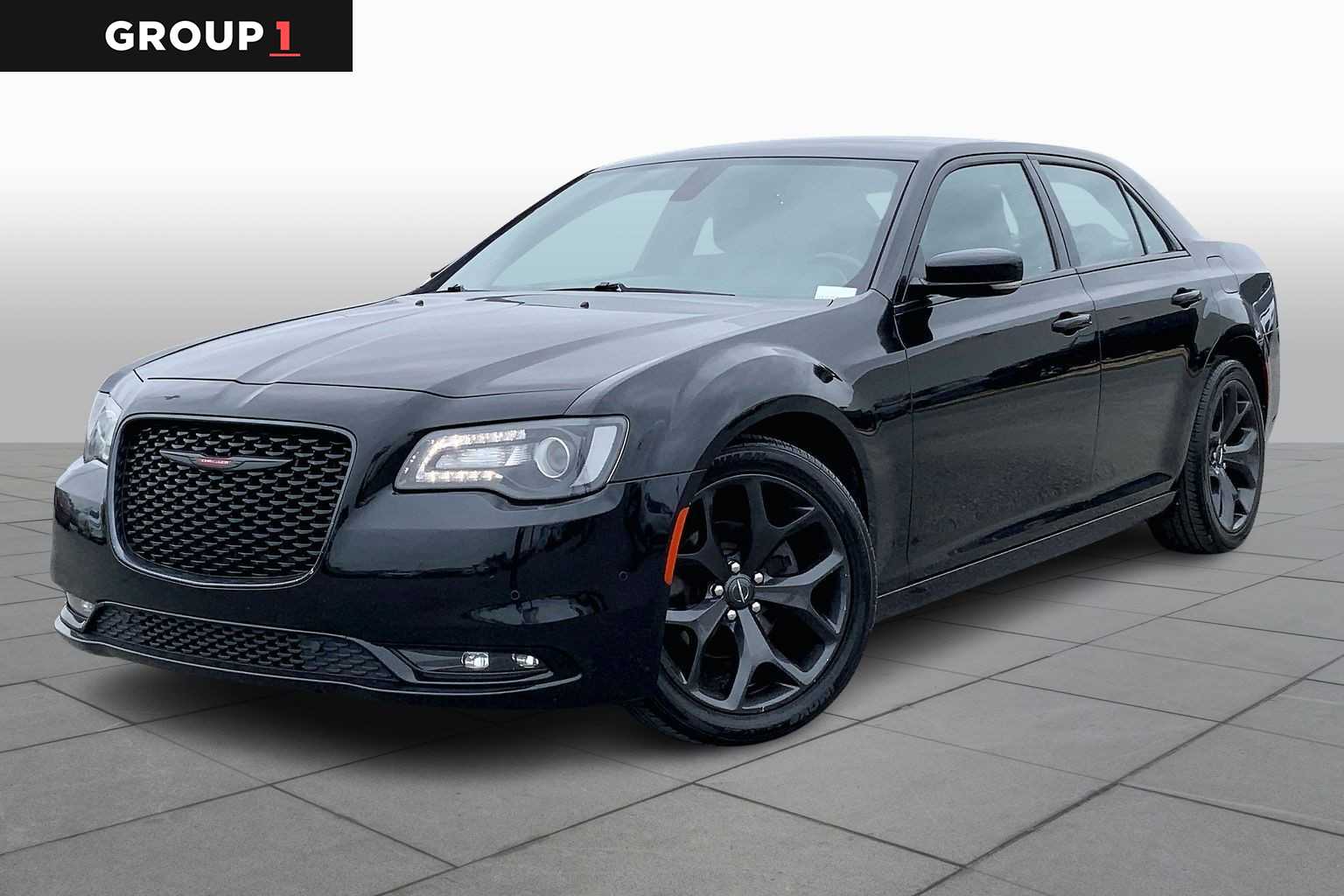 2021 Chrysler 300 S's photo