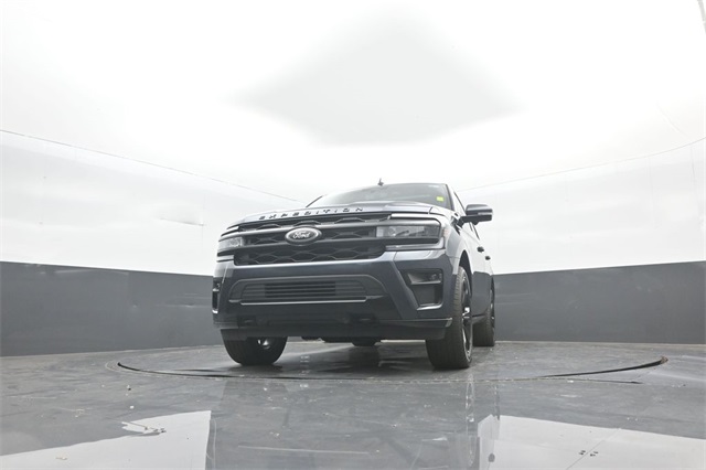 2023 Ford Expedition Limited photo 25