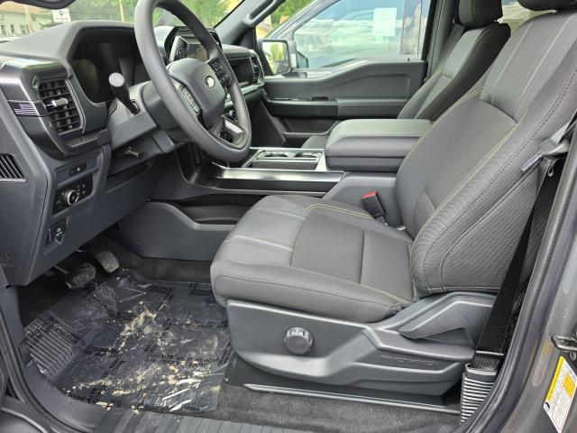 2025 Ford F-150 STX photo 9