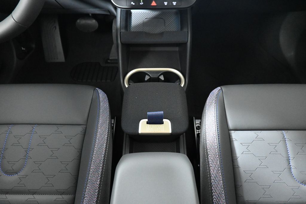 2026 Mini Countryman S ALL4 photo 13