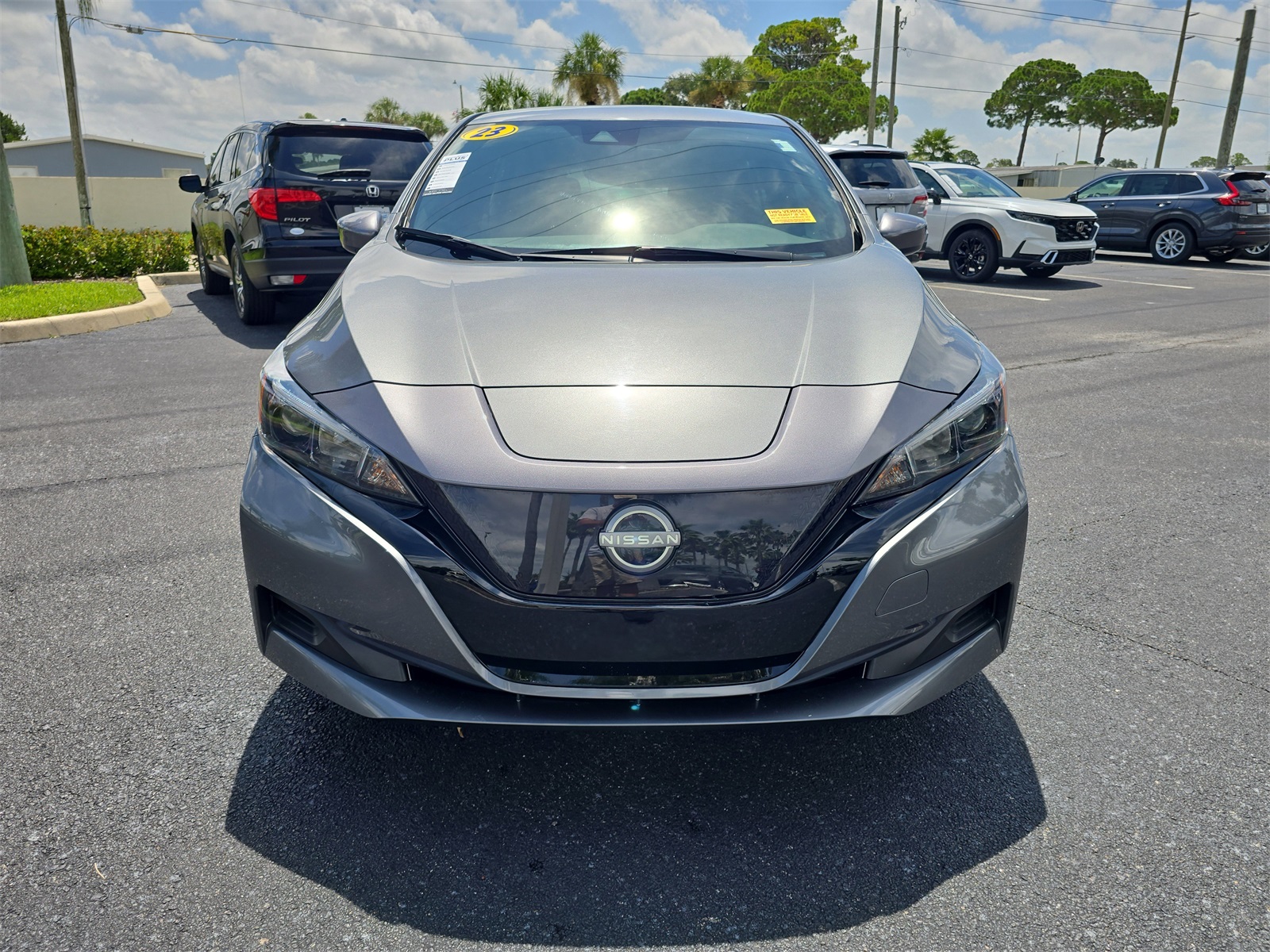 2023 Nissan Leaf S photo 7