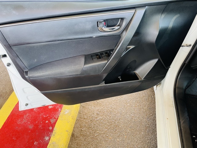 2019 Toyota Corolla SE photo 10