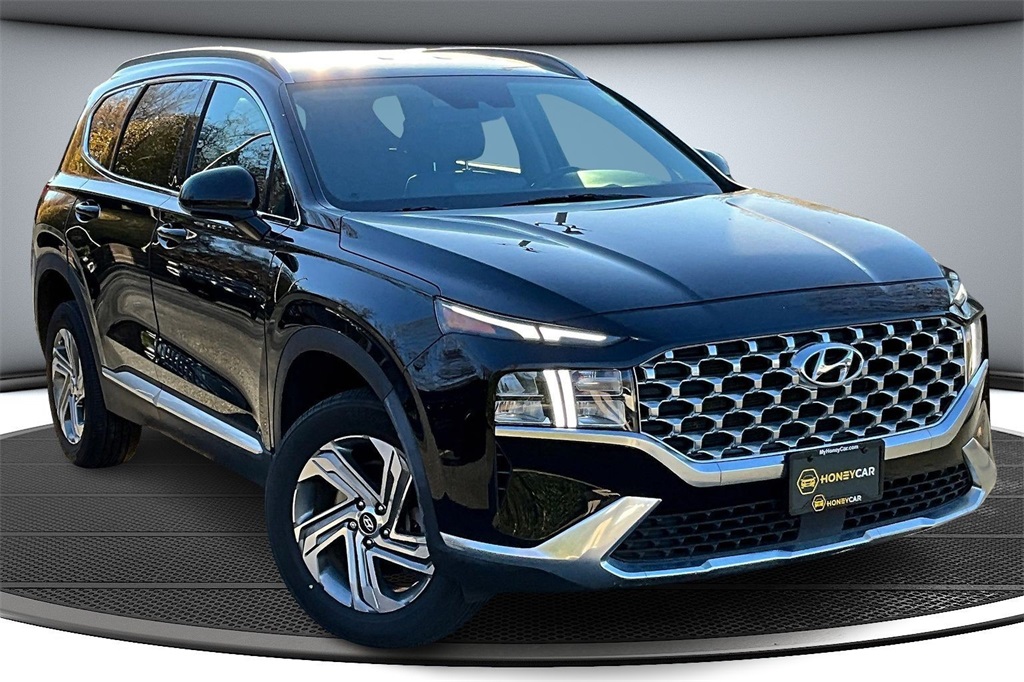 2022 Hyundai Santa Fe SEL's photo