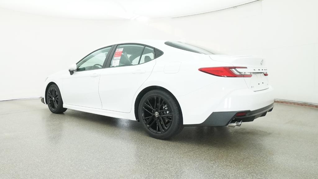 2025 Toyota Camry SE photo 14