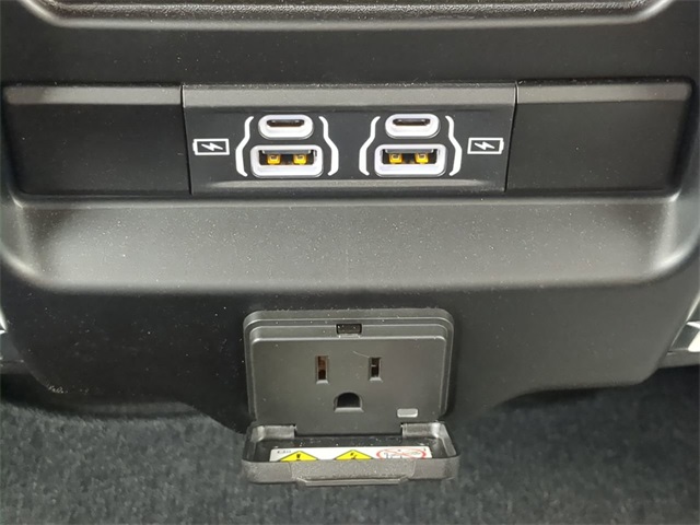 2025 Ram 2500 Laramie photo 14