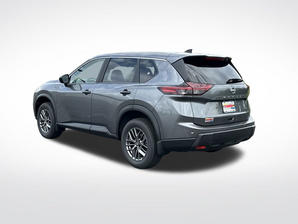 2026 Nissan Rogue S photo 3