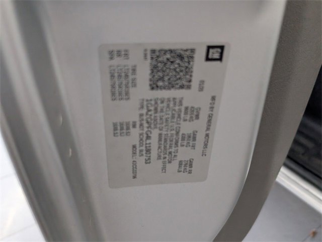 Used 2020 Silver Ice Metallic Chevrolet 1LT image 15