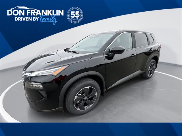 2026 Nissan Rogue SV's photo