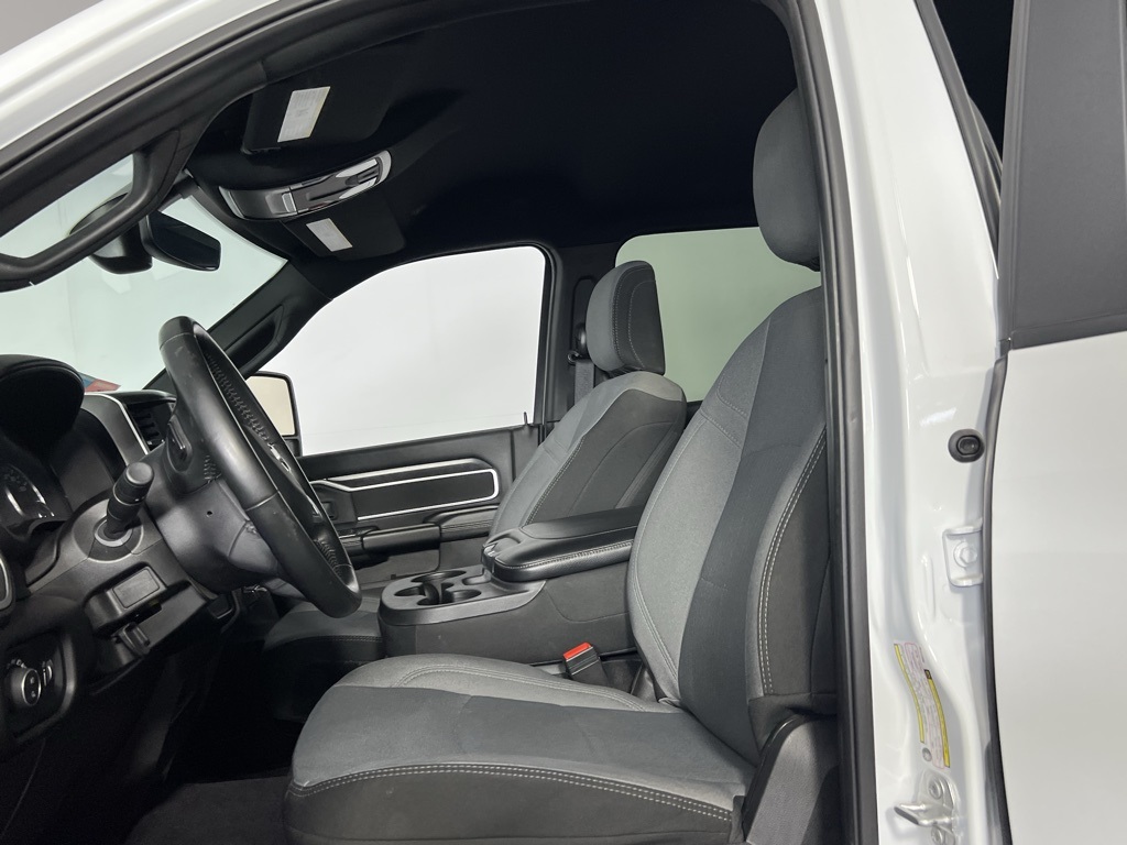 2024 Ram 3500 Big Horn photo 17