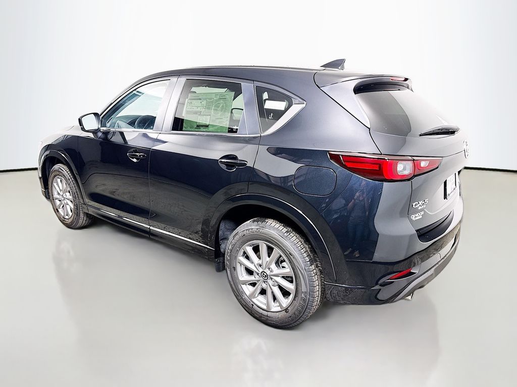 2025 Mazda CX-5 2.5 S Preferred photo 4