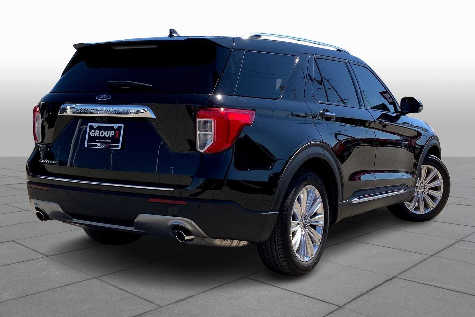 2023 Ford Explorer Limited photo 11
