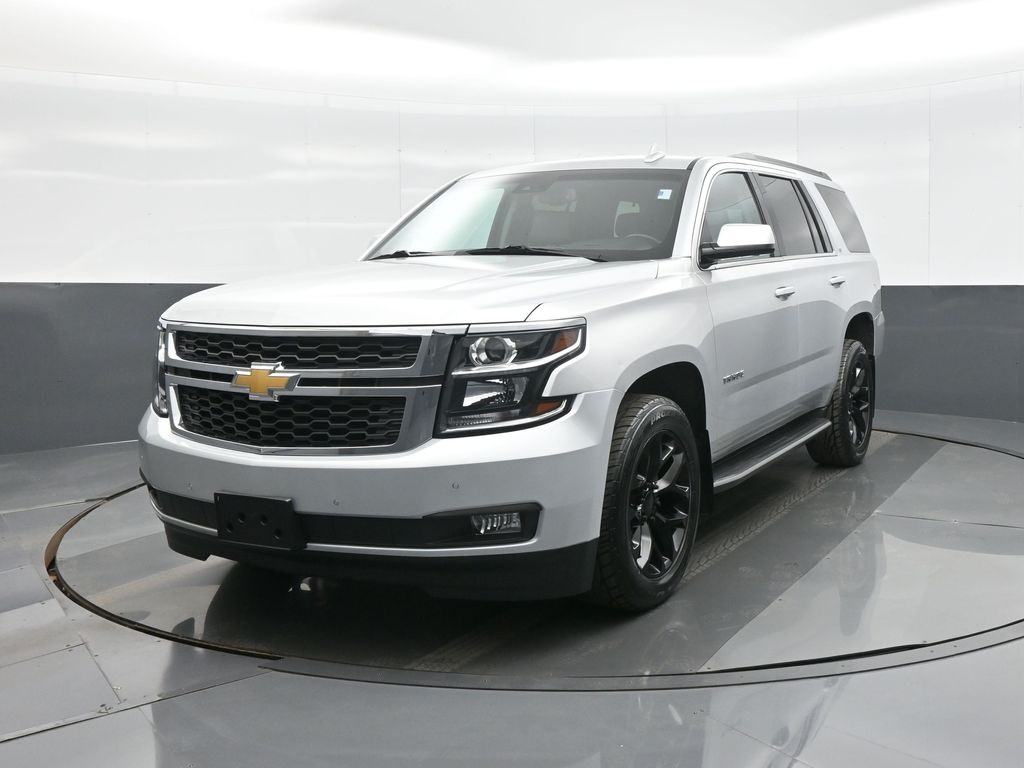 2018 Chevrolet Tahoe LT photo 2