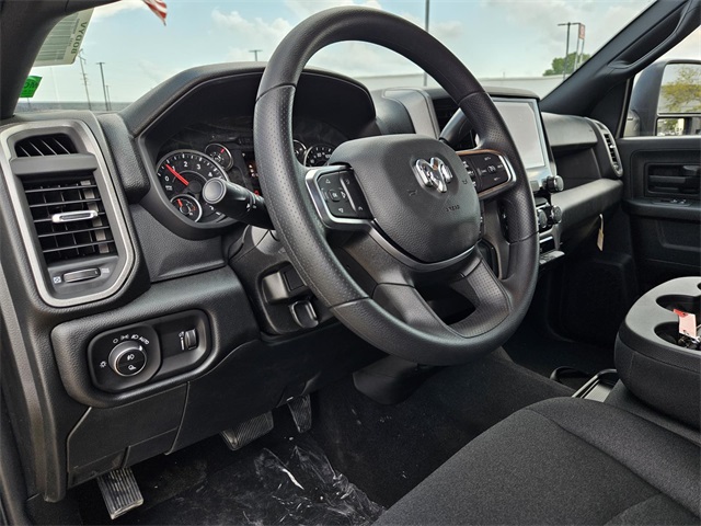 2026 Ram 2500 Tradesman photo 10