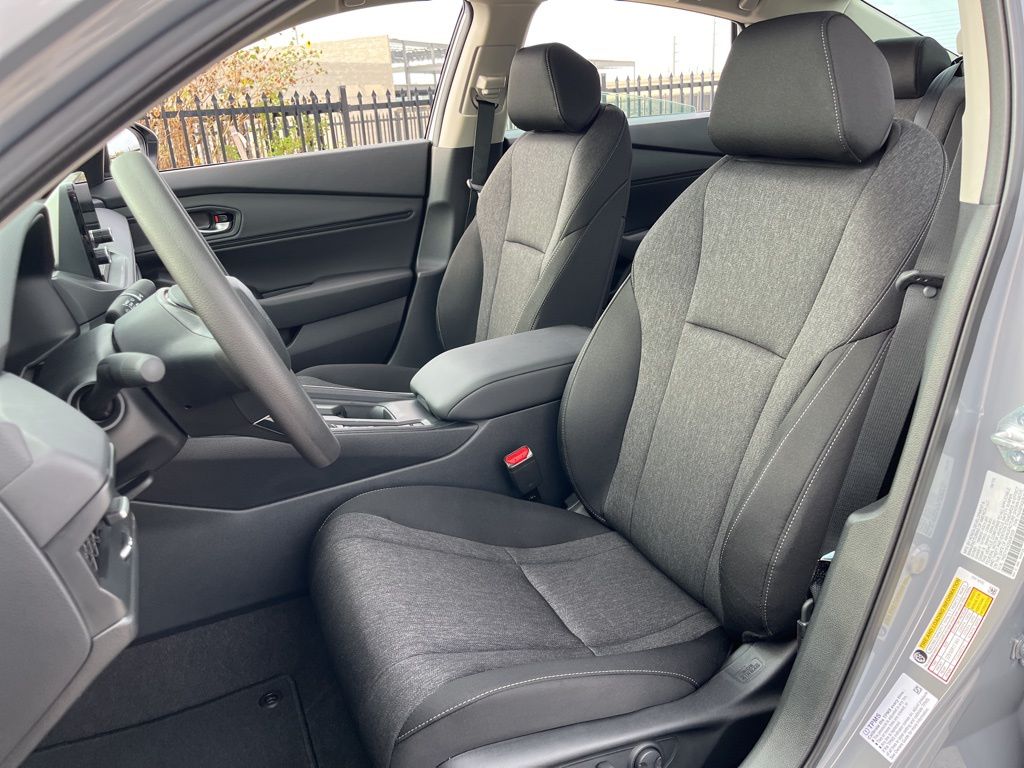 2025 Honda Accord 1.5T SE photo 11