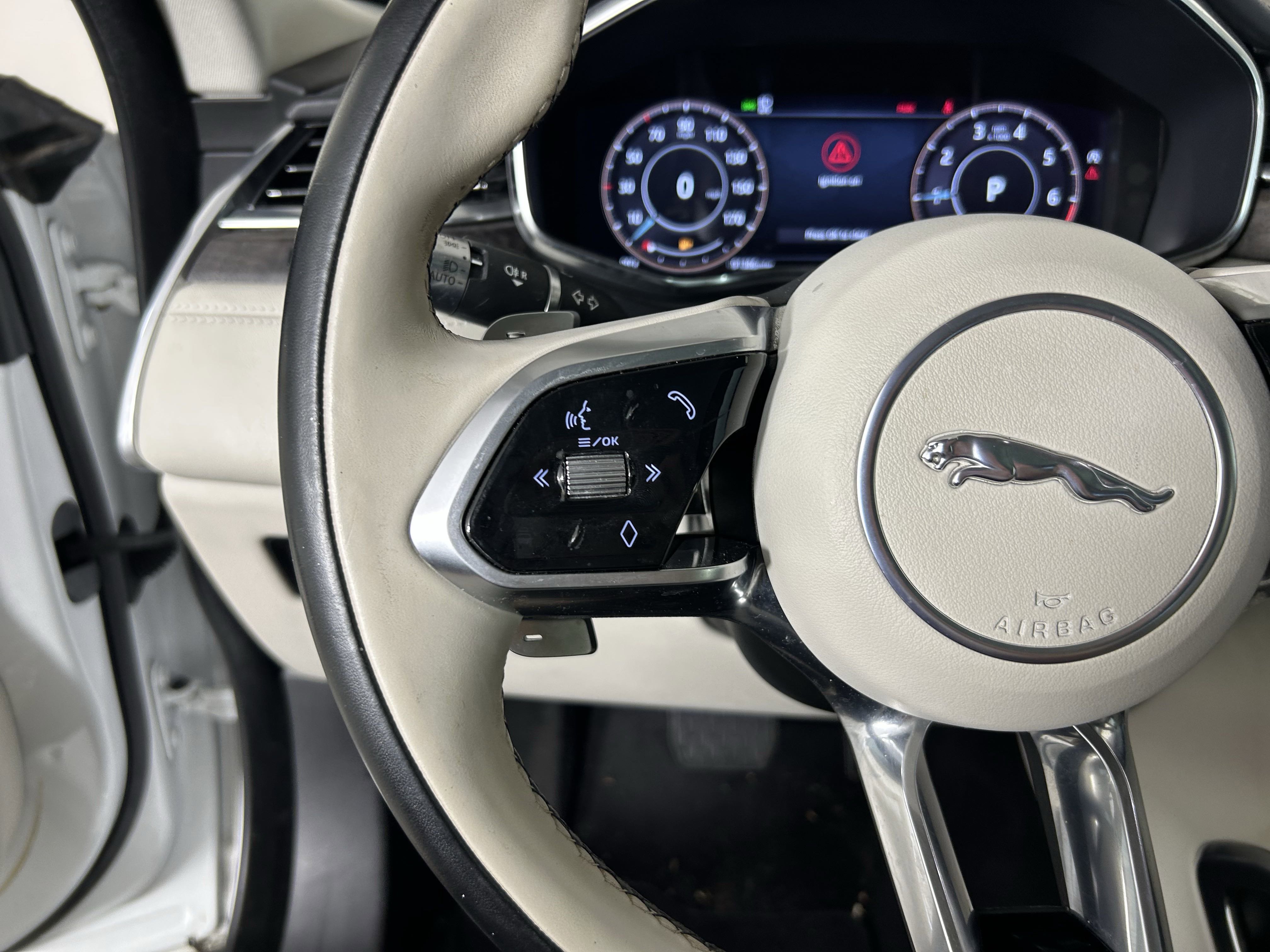 2021 Jaguar F-PACE P250 S photo 22