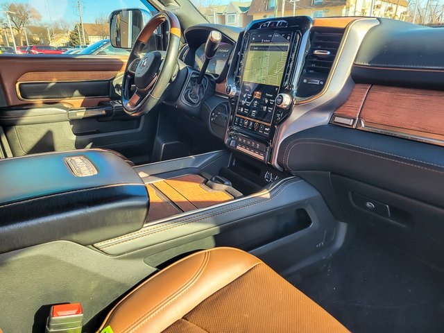 2021 RAM 3500 - Image 22