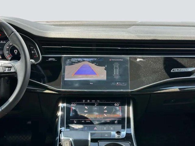 2023 Audi Q7 45 Premium photo 20