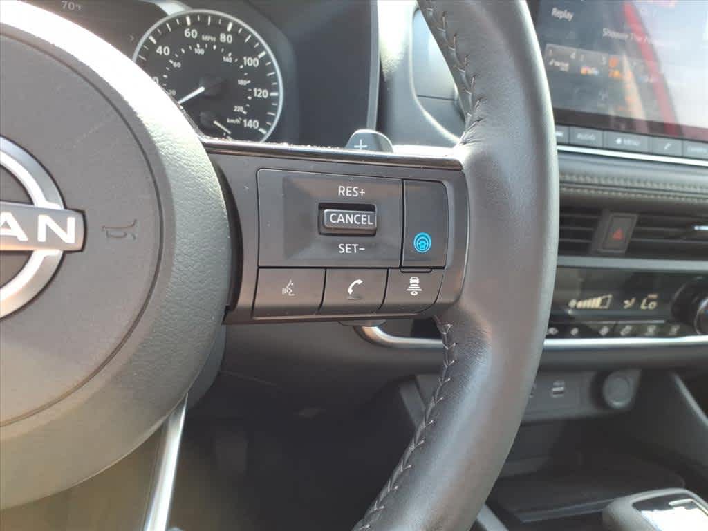 2023 Nissan Rogue SV photo 24