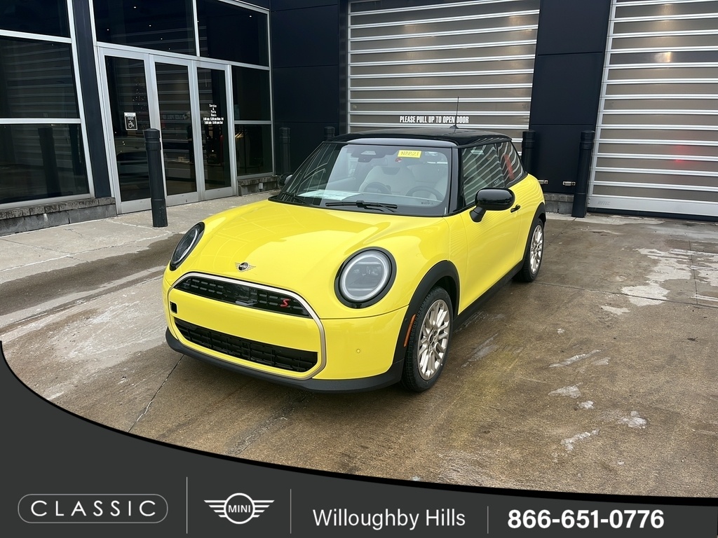 2026 MINI Hardtop 2 Door S's photo