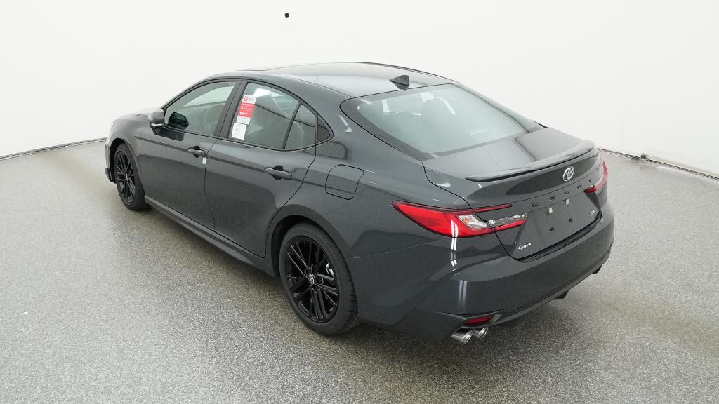 2025 Toyota Camry SE photo 12
