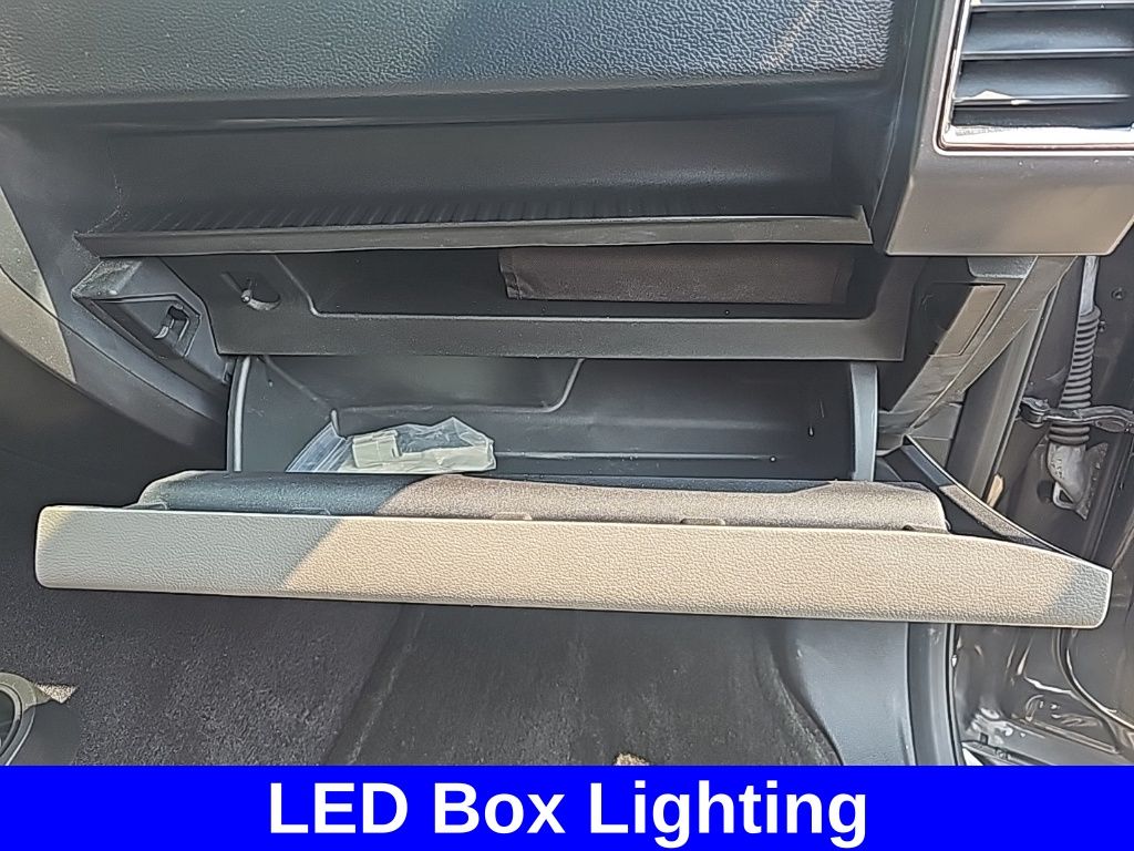 2016 Ford F-150 XLT photo 8