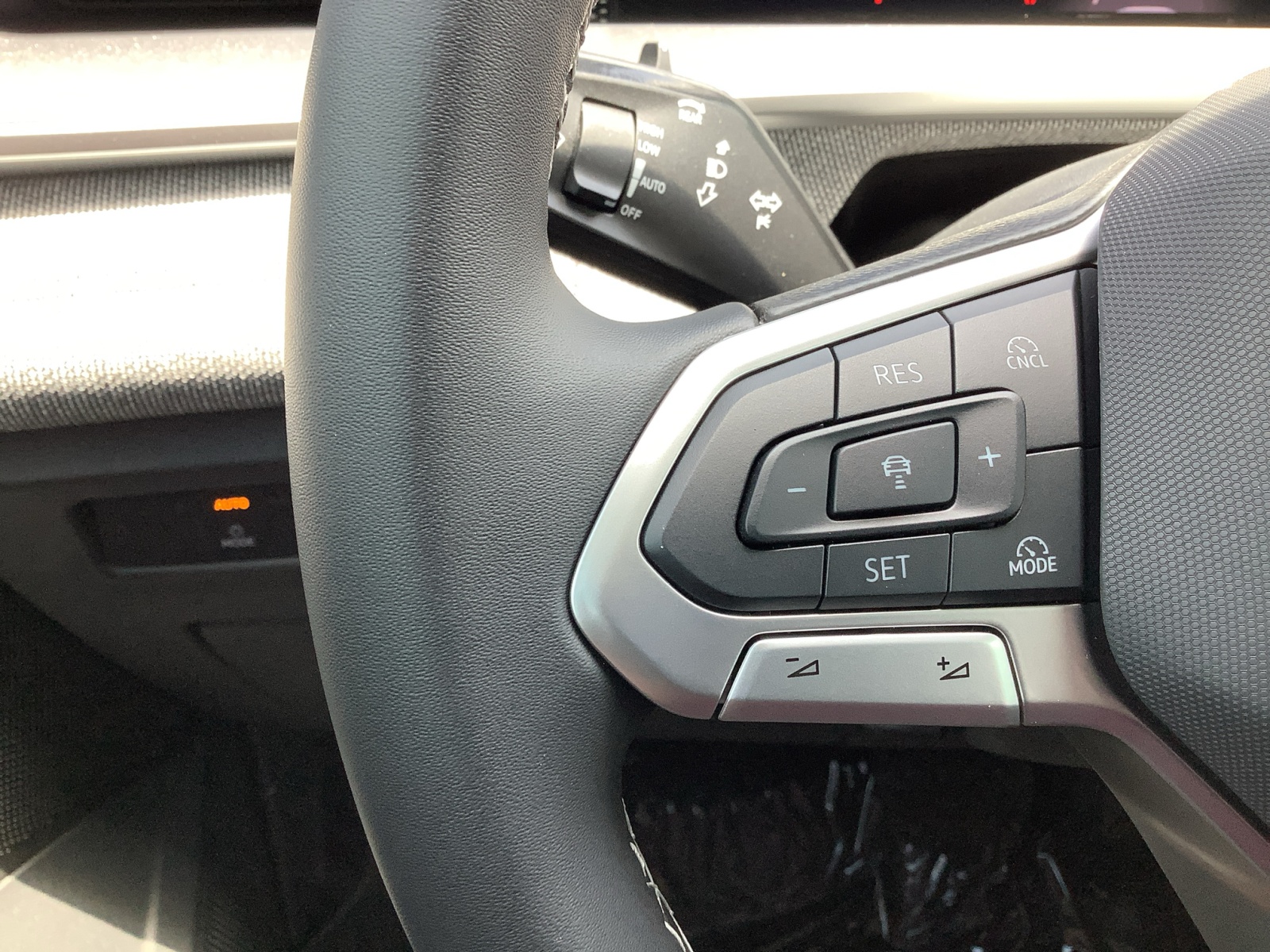 2025 Volkswagen Tiguan S photo 26