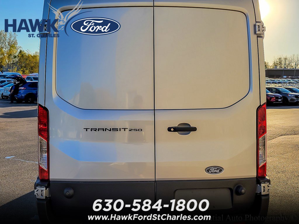 2026 FORD TRANSIT - Image 4