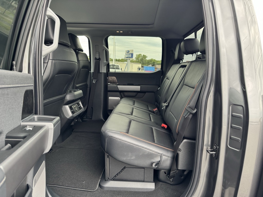 2026 Ford F-350 photo 22