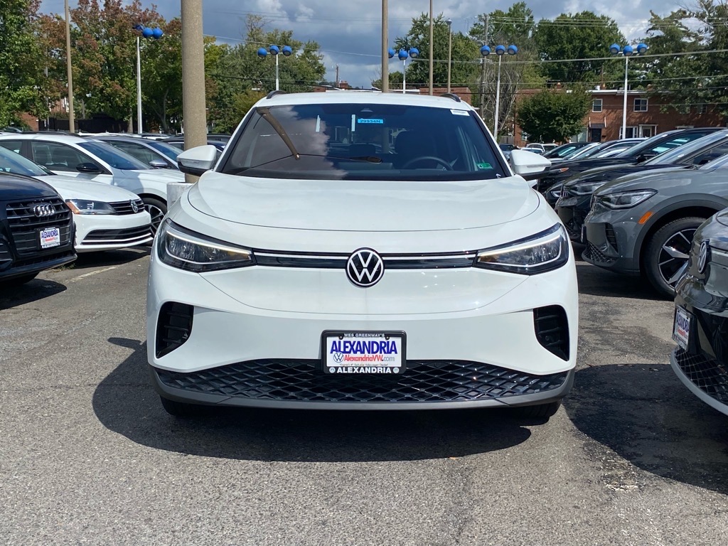 2025 Volkswagen ID.4 Pro photo 4
