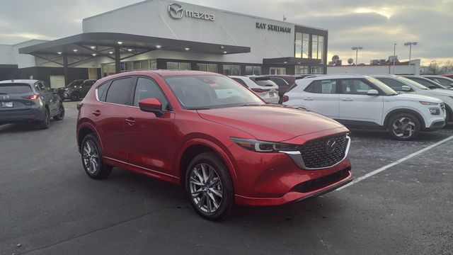 2025 Mazda CX-5 S Premium Plus package's photo