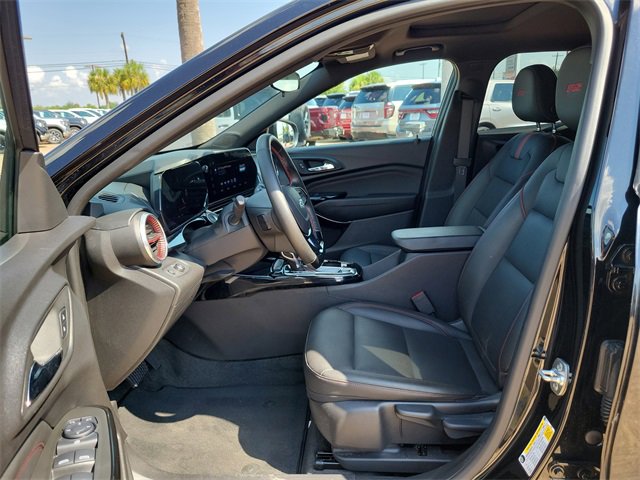 2025 Chevrolet Trax photo 10
