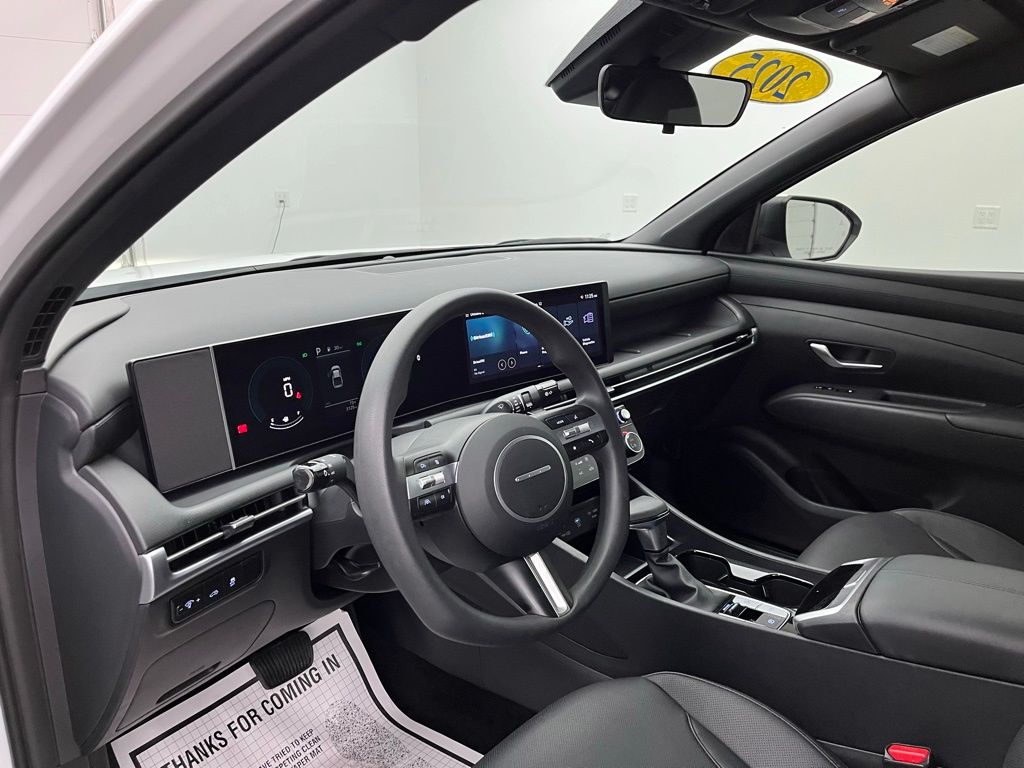 2025 Hyundai Santa Cruz SEL photo 17