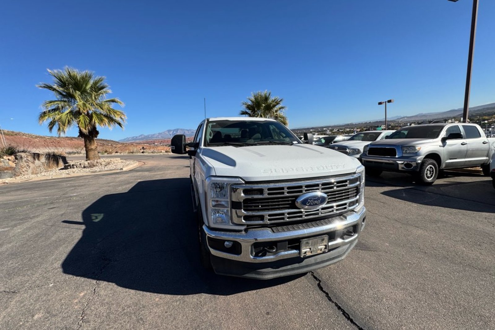 2024 Ford F-250 XLT photo 2