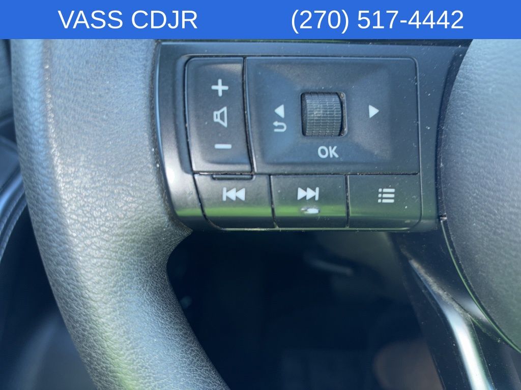 2023 Nissan Rogue SV photo 15
