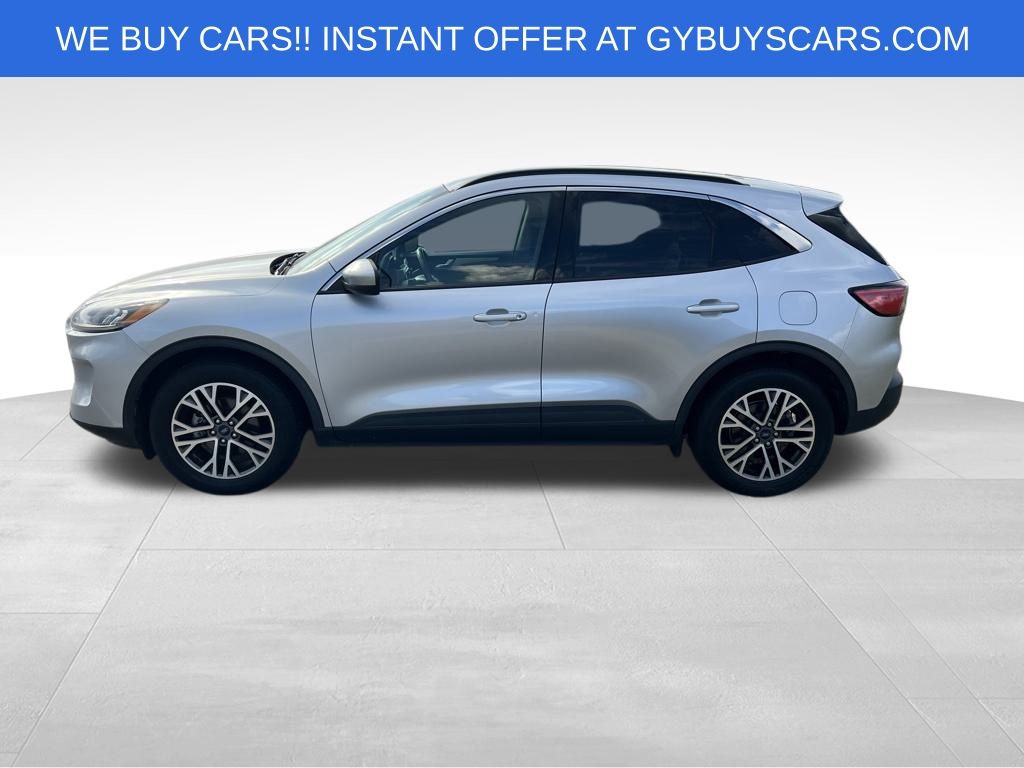 2020 Ford Escape SEL photo 2