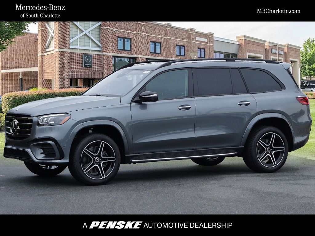 2026 Mercedes-Benz GLS Base's photo
