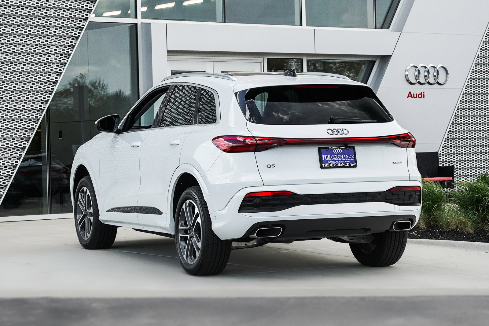 2025 Audi Q5 Premium photo 4